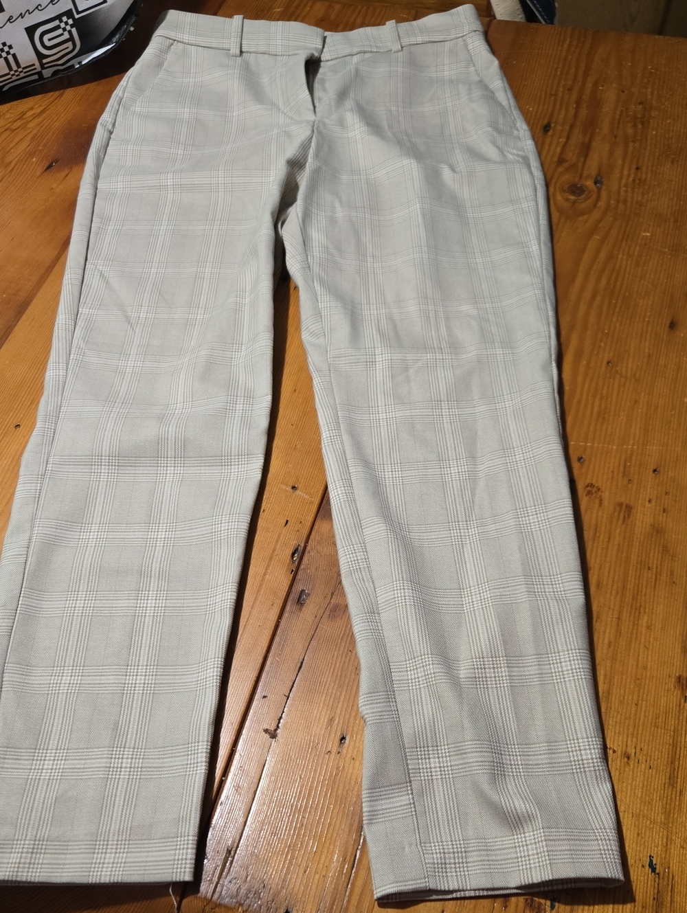 H&M Sz 8 Plaid Dress Pants in Light Beige - Classic Straight Fit